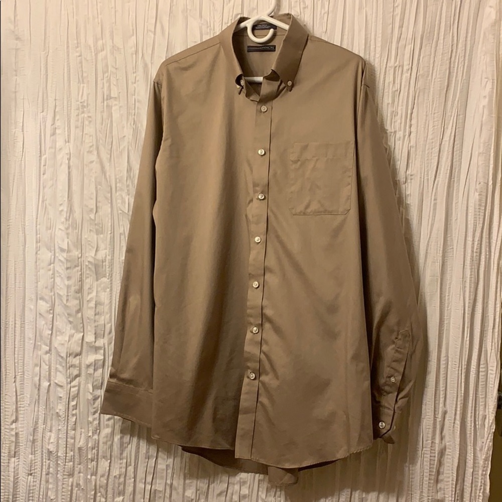 Men’s Damon dress shirt. Like new, worn twice.